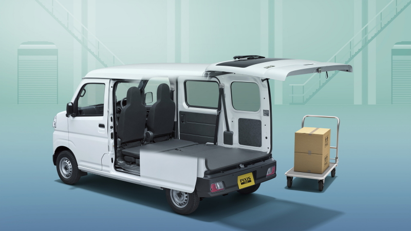 トヨタ ピクシス バン （BEV）