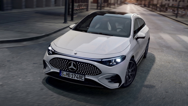 CLA Shooting Break with EQ Technology